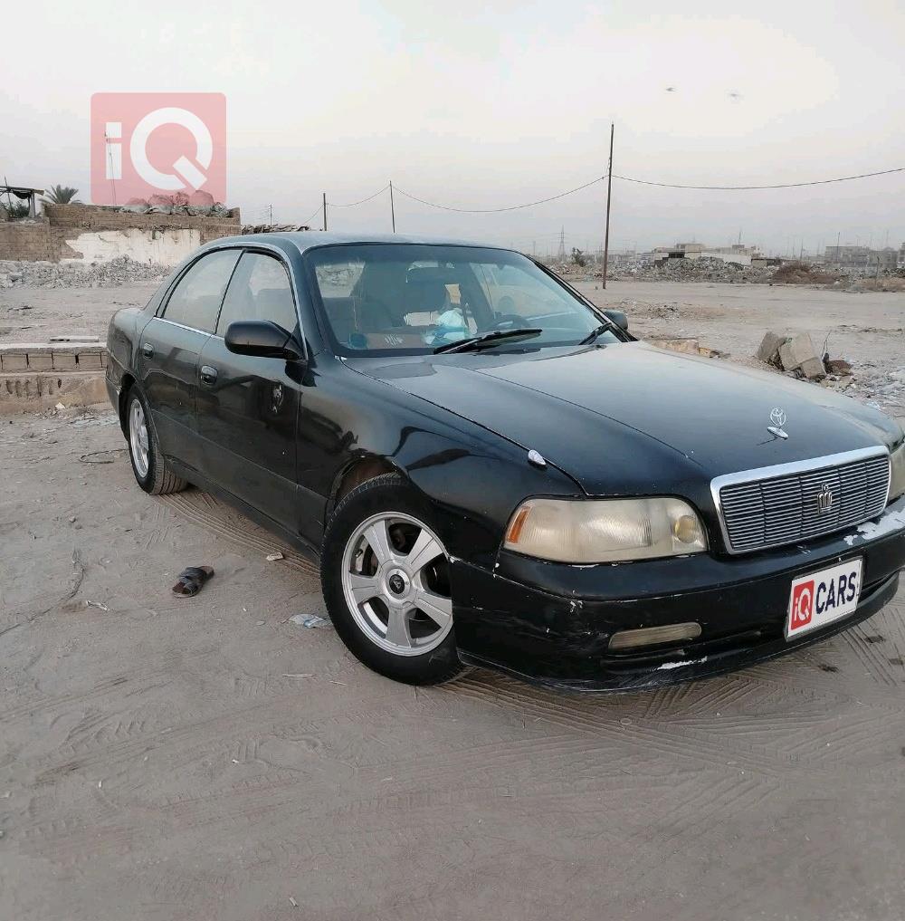 تويوتا كراون